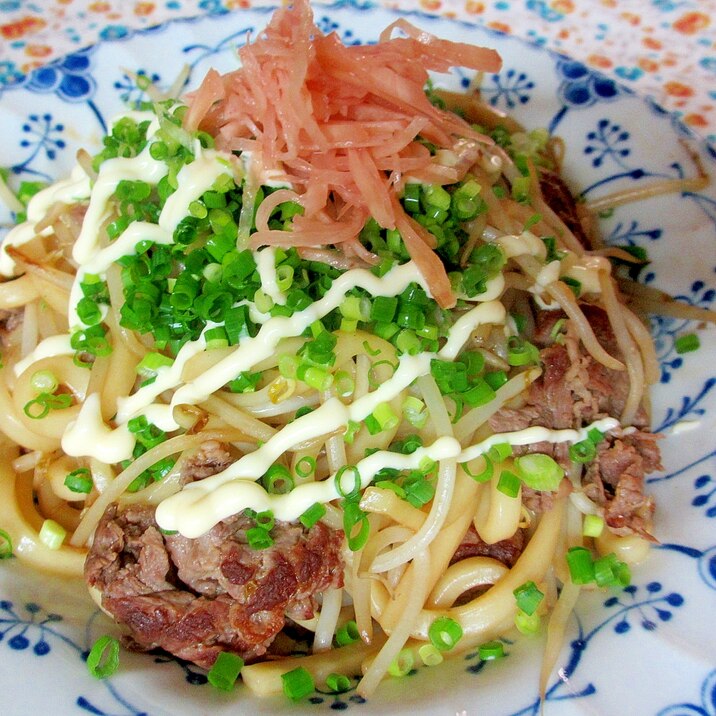 牛肉ともやしの焼きうどん紅生姜マヨのせ レシピ 作り方 By Mococo05 楽天レシピ 牛肉ともやしの焼きうどん紅生姜マヨのせ レシピ 作り方 By Mococo05 楽天レシピ